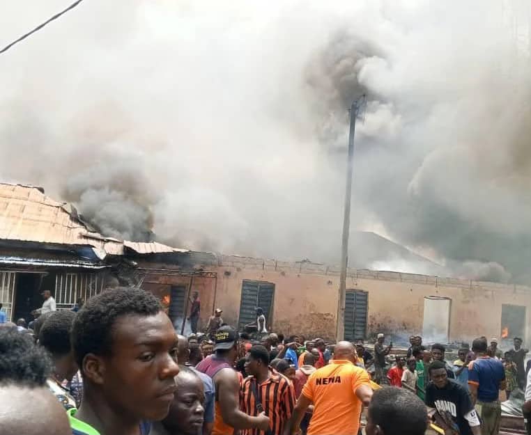 Fire Razes 21 Shops, Vehicle at Abuja’s Kugbo Furniture Market